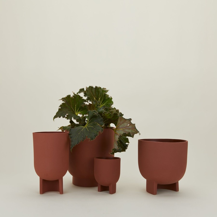 Decor Kristina Dam Garden | Serene Flowerpot - Terracotta