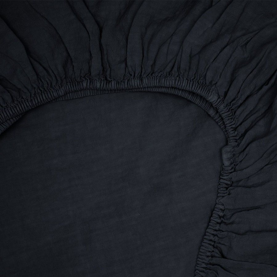 Bed & Bath Hawkins New York Sheets | Simple Linen Fitted Sheet - Navy